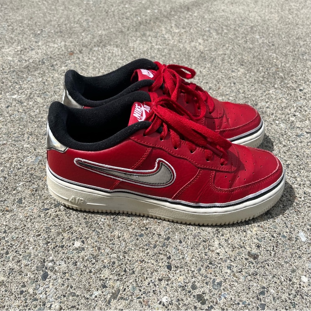 2018, Nike Air Force 1 '07 LV8 Sport 'Bulls'